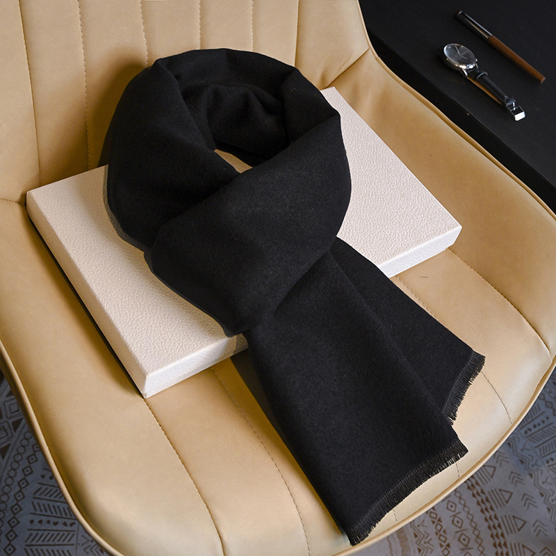 K011 Chinese red bright red year of birth wool scarf men and women winter gift for middle-aged and elderly people neck gift box