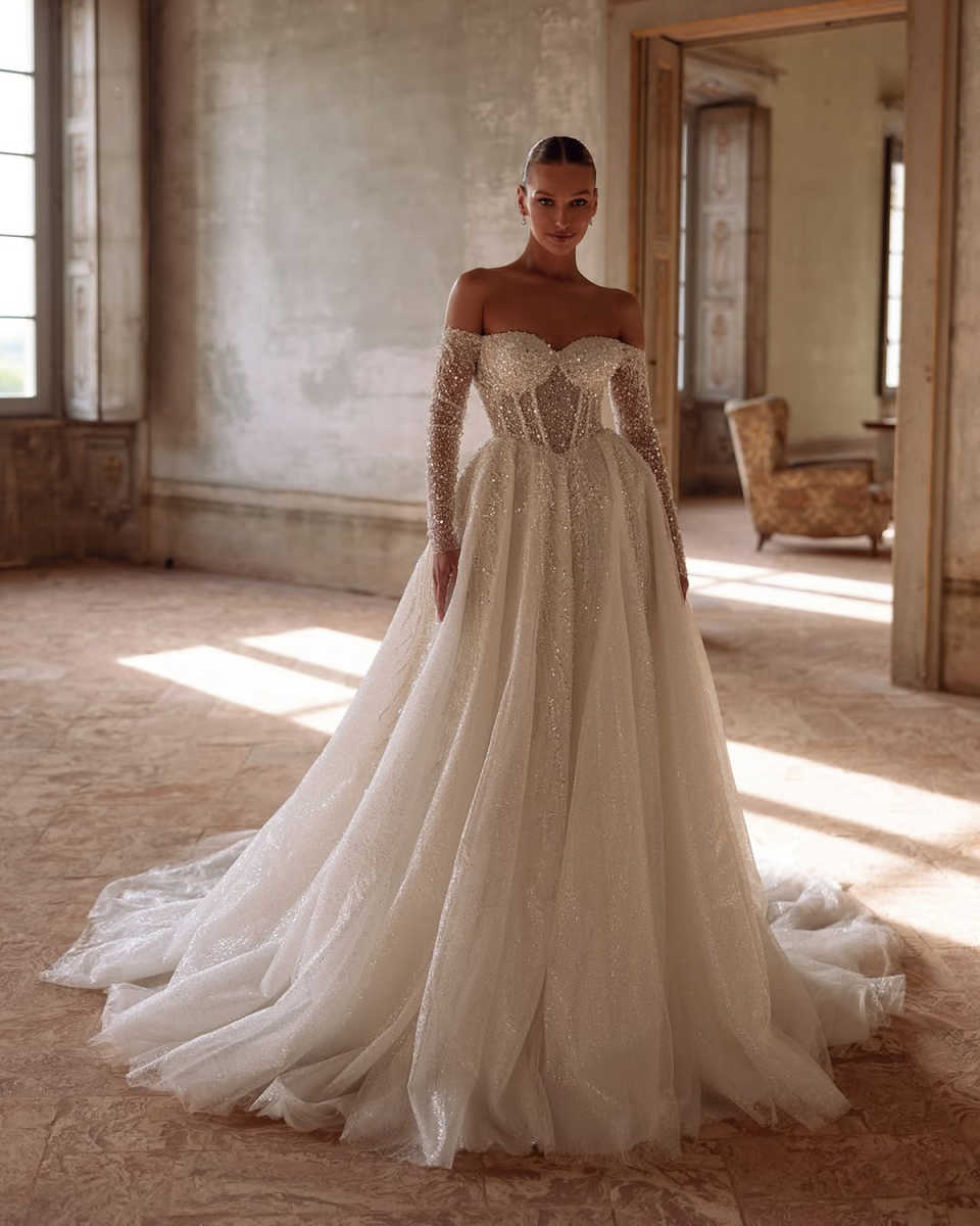 Graceful A Line Wedding Dresses Strapless Long Sleeves Beads Bling Sequins Appliques Lace Bridal Gowns Lace Up Special Occasion Sweep Train Vestido de