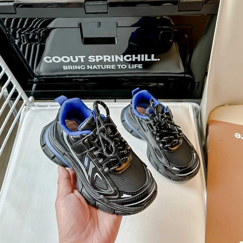 Athletic Outdoor 2025 New Childrens Casual Shoes for Girls and Boys Fashionable N Style Soft Bottom Anti Slip Edition Student Sports Shoes S25226