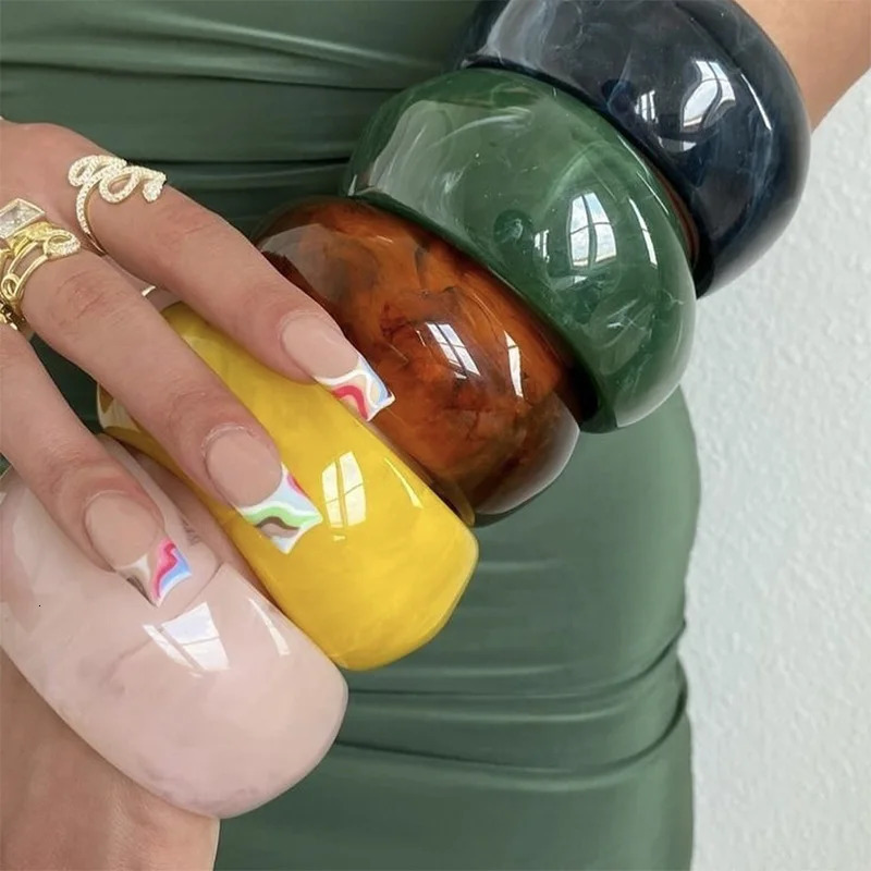 Vintage Resin Cuff Charms Bracelet Bangles for Women Fashion Jewelry Acrylic Wide Irregular Geometric Party Bangle For Girls 250225