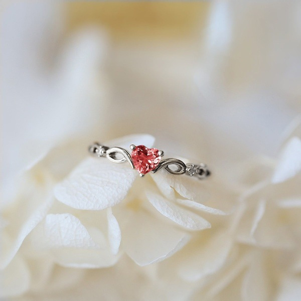 Solitaire Ring 925 Silver Women's Heart Shaped Ring Red Diamond Ring Platinum Plated Crystal Ring Fashion Wedding Jewelry Party Gift