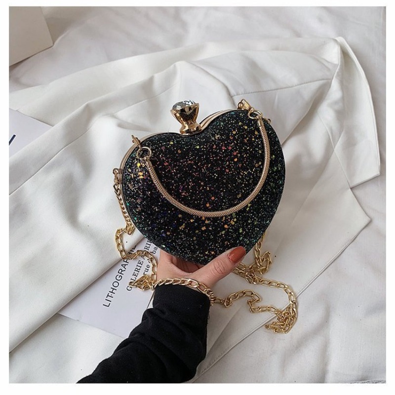 Summer-Ready Vintage Shoulder Bag - Elegant Crossbody Portable Love Accessory