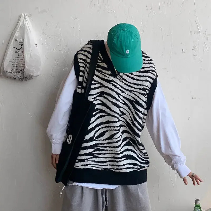 Knit Sweater Male Zebra Print Vest Mens Clothing Jacket Sleeveless Waistcoat Coat Black Korean Autumn Clothes Thick Winter Fun 250225