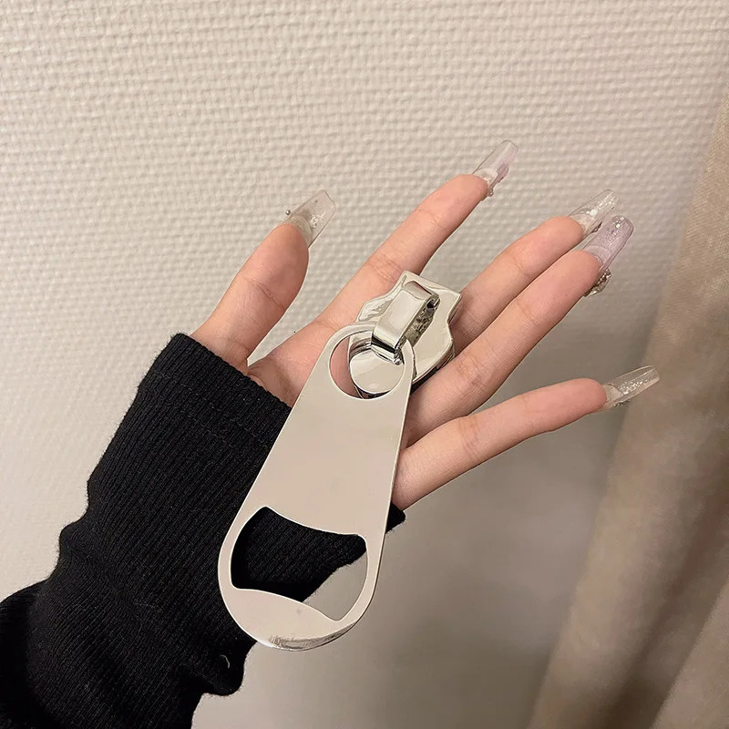 Metal Zipper Brooch European And American Style Personality Fashion Big Brooch Ms Travel Wedding Clothing Accessories 250225