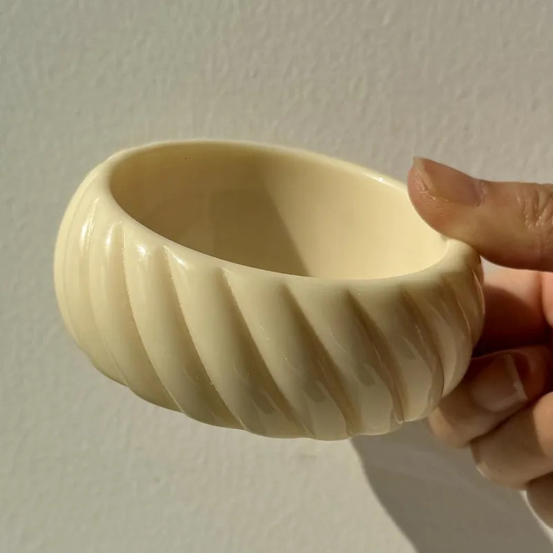 HANGZHI Green White Irregular Square Wide Resin Bracelet for Women Autumn Winter Fashion Chunky Jewelry Elegant Trend Bangle 250225