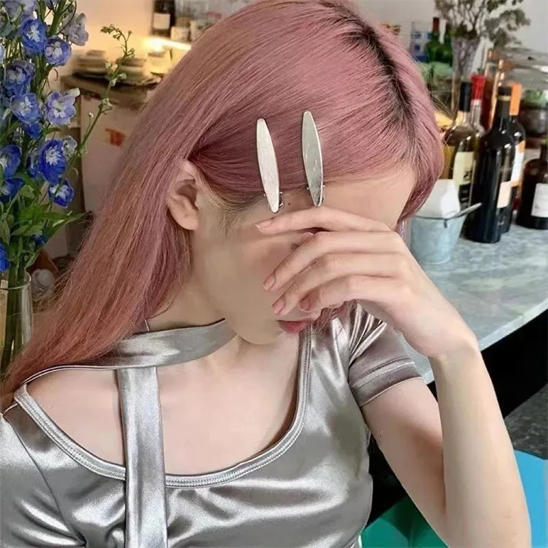 24PcsSet Y2K Silver Metal Hairpins for Women Girls Star Hair Clip Multiple Styles Seamless Duckbill Accessories 250218