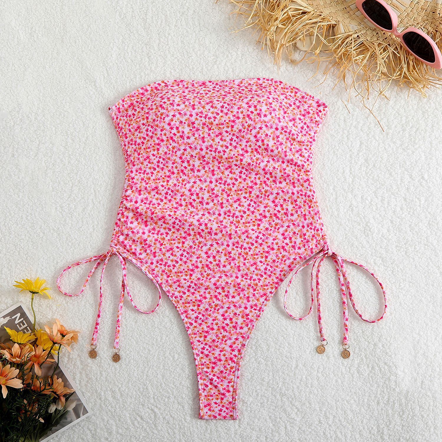 fashion swimwear Unified for women 2025 new style strapless, sexy and high-end hot spring swimsuit, high elasticity swimsuit