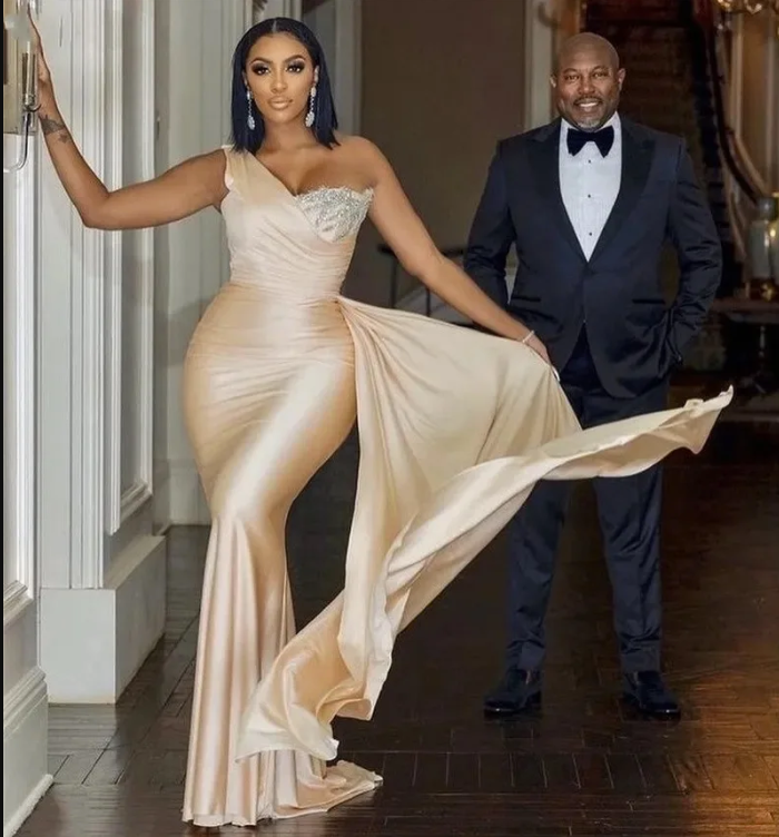 Elegant Champagne Bridesmaid Dresses One Shoulder Mermaid Appliques Beads Wedding Guest Maid Of Honor Gowns Evening Prom Dress For Women Occasion Form