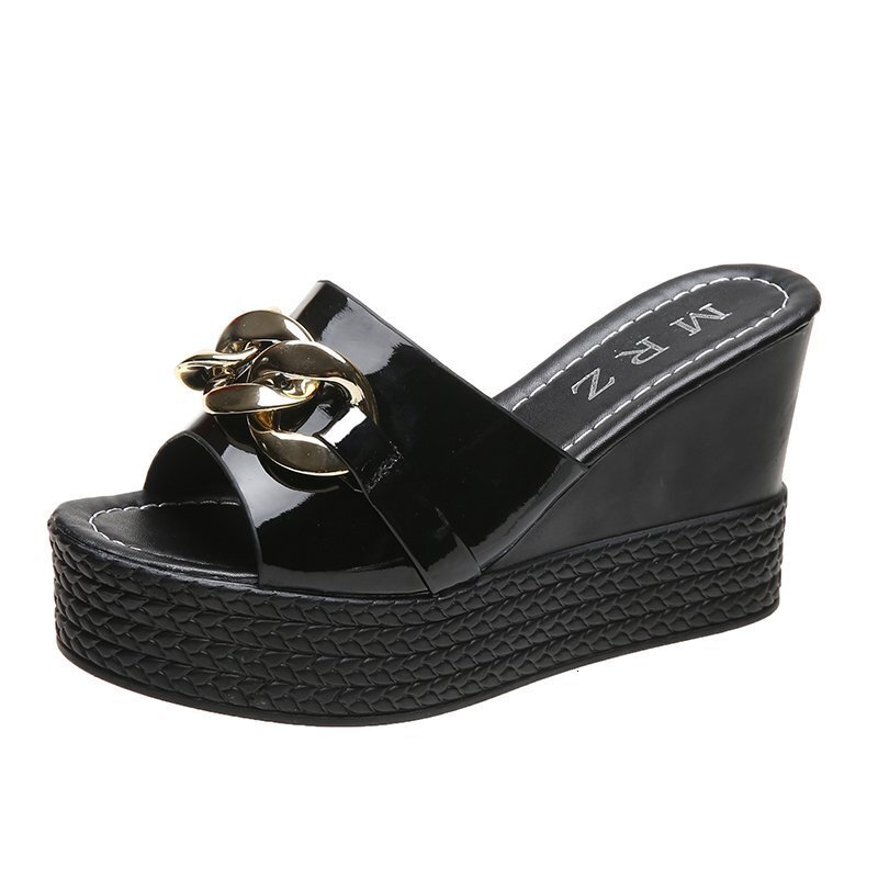 Summer 2025 Designer Height Increasing Sandals Outdoor White And Black Thick Soled Wedge Heel Women's Beach Slippers