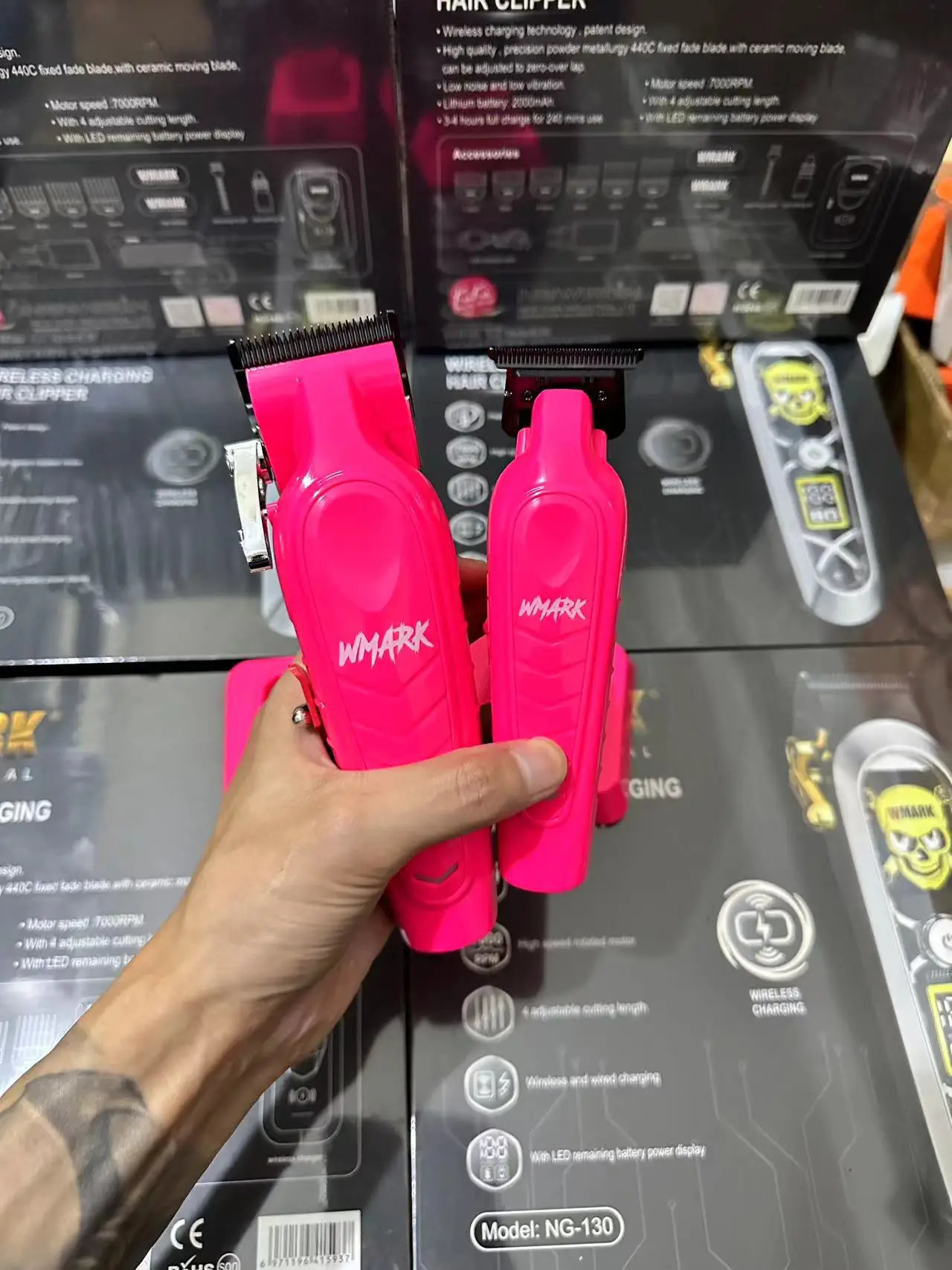 WMARK hair clipper NG-139NG-339 oil head electric clippers selling charging base hair salon special 250226