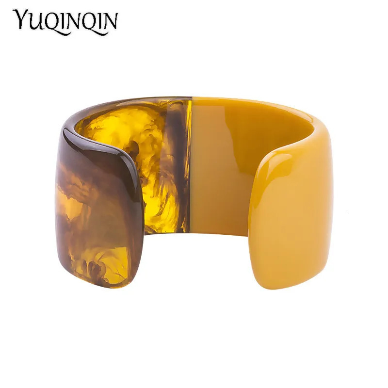 Vintage Resin Cuff Bracelet Bangles for Women Colorful Acrylic Wide Open Bracelet Charms Female Simple Party Fashion Jewelry 250225