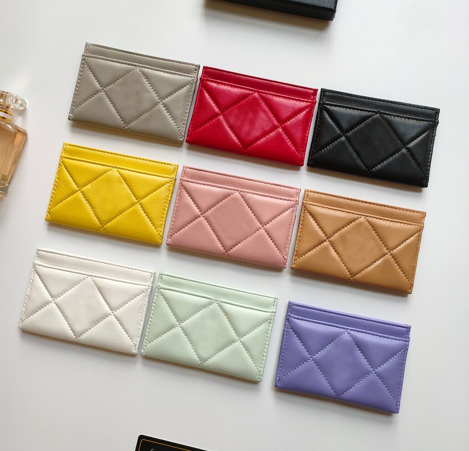 Luxury fashion woman cute card holder classic pattern quilted wholesale gold hardware small mini black big hardware wallet Designer Pebble leather with box