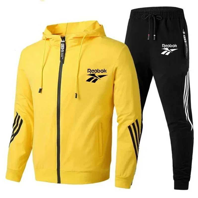 Men's Tracksuits 2025 new mens purchase of hooded striped zipper jacket+jogging pants 2 sets of casual mens sportswear z250226