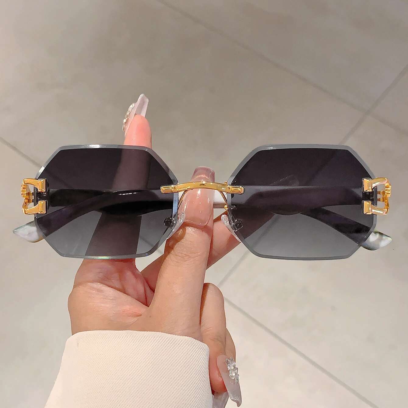 KAMMPT Vintage Rimless Polygon Shades Brand Gradient Women's Sunglasses Fashion Leopard Decor Travelg Sun Glasses