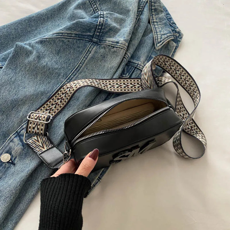 Women Bag Small Square Bag Phone Purse Retro Leopard Print Camera Bag Letters Lady Shoulder Crossbody Bags 250225