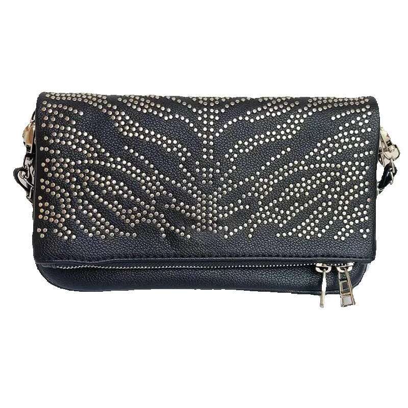 2025 New Women Chain Crossbody Lightweight Design Lady Shoulder Purse Large Capacity Classic Black Envelope Bag handbags designers
