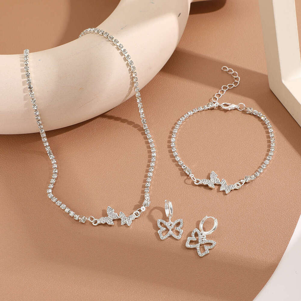 Creative Point Water Dia Butterfly Pendant Jewelry Three Piece Set Necklace Earrings Bracelet