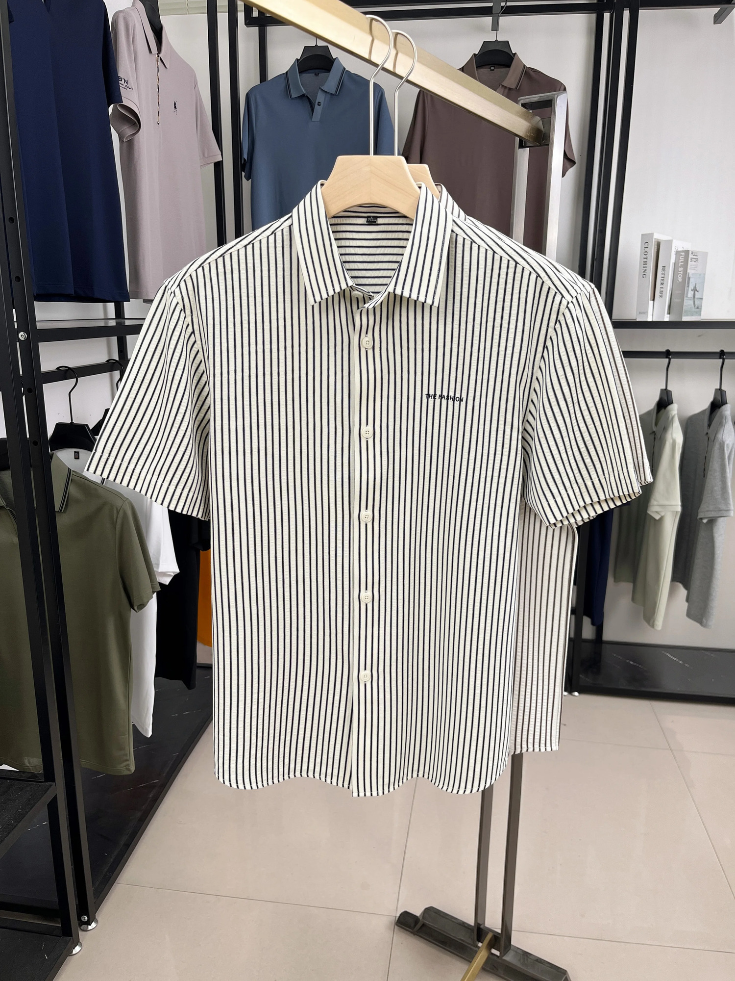 unique vertical striped mens short sleeve shirt summer 2025 fashion letter printed casual comfortable mens clothing 250226