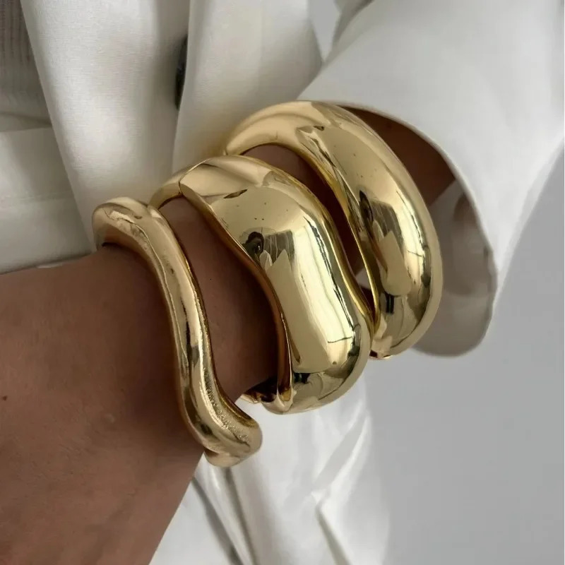 Vintage Wide Cuff Bangles Hip Hop Punk Gold Silver Color Geometric Metal Spring Bangles For Women Bracelets Men Jewelry 250225