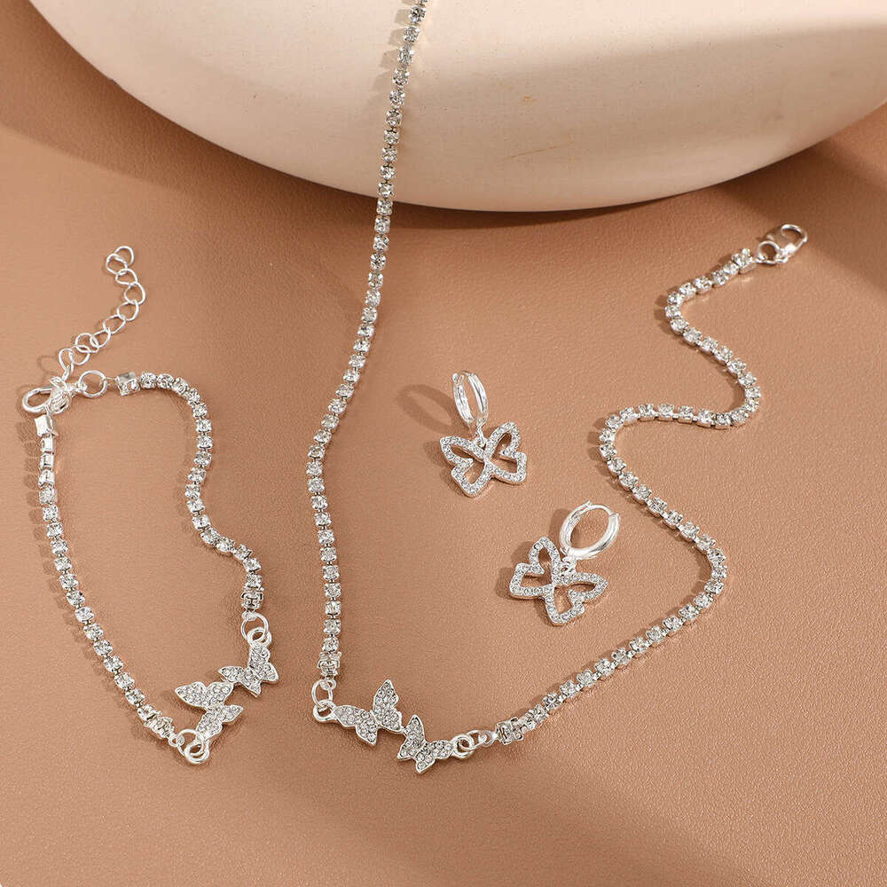 Creative Point Water Dia Butterfly Pendant Jewelry Three Piece Set Necklace Earrings Bracelet