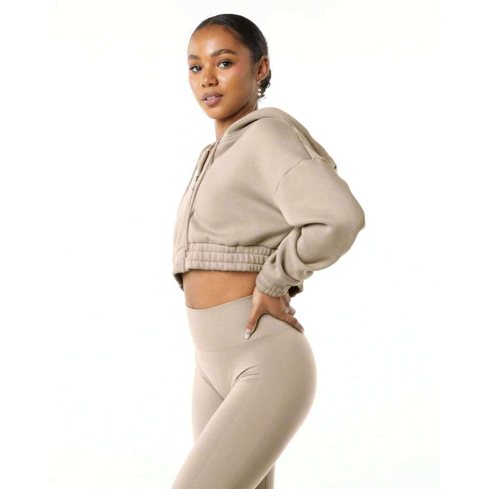 55% Cotton 45% Spandex Drop Shoulder Style Oversized Cropped Fit En Women Classic Capital Full-Zip Crop Hoodie