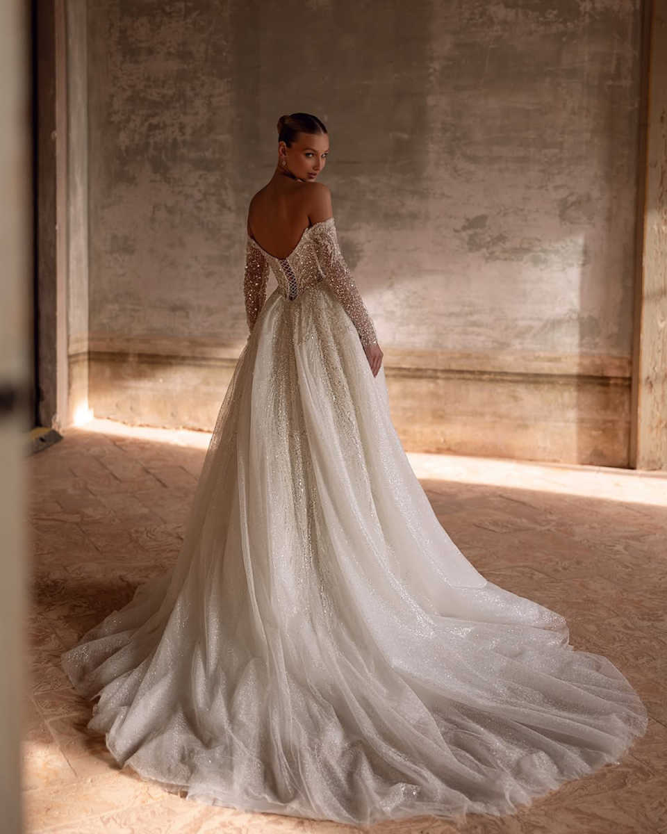 Graceful A Line Wedding Dresses Strapless Long Sleeves Beads Bling Sequins Appliques Lace Bridal Gowns Lace Up Special Occasion Sweep Train Vestido de