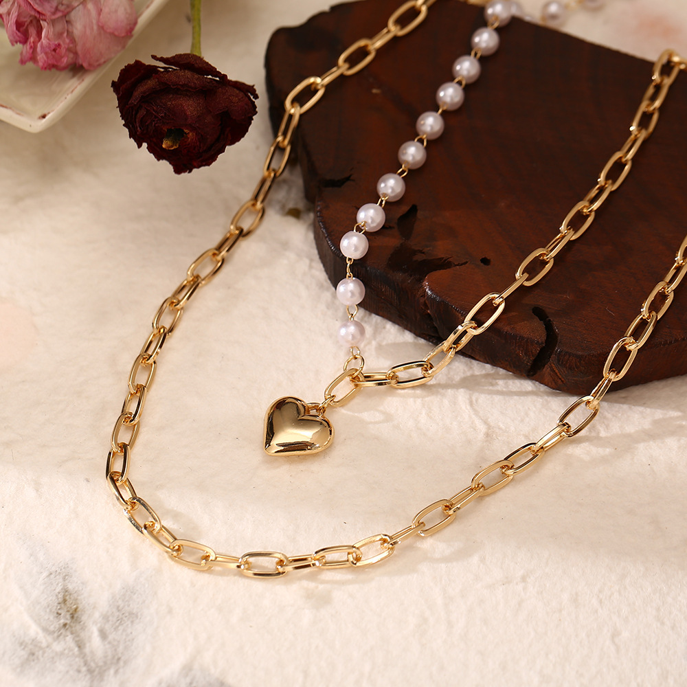 Double geometric large peach heart pendant imitation pearl necklace female ins wind hundred with necklace Europe and the United States punk jewelry