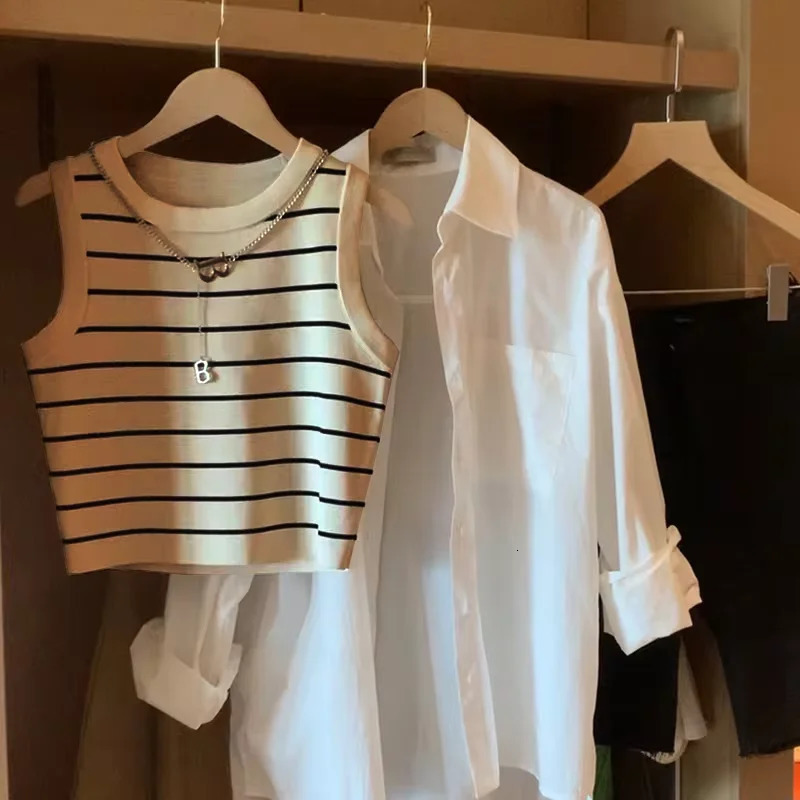 2025 Basic Bottoming Striped Chain Elasticity Vests Women Tank Camis Spring Autumn Wild Crop Short Top 250226