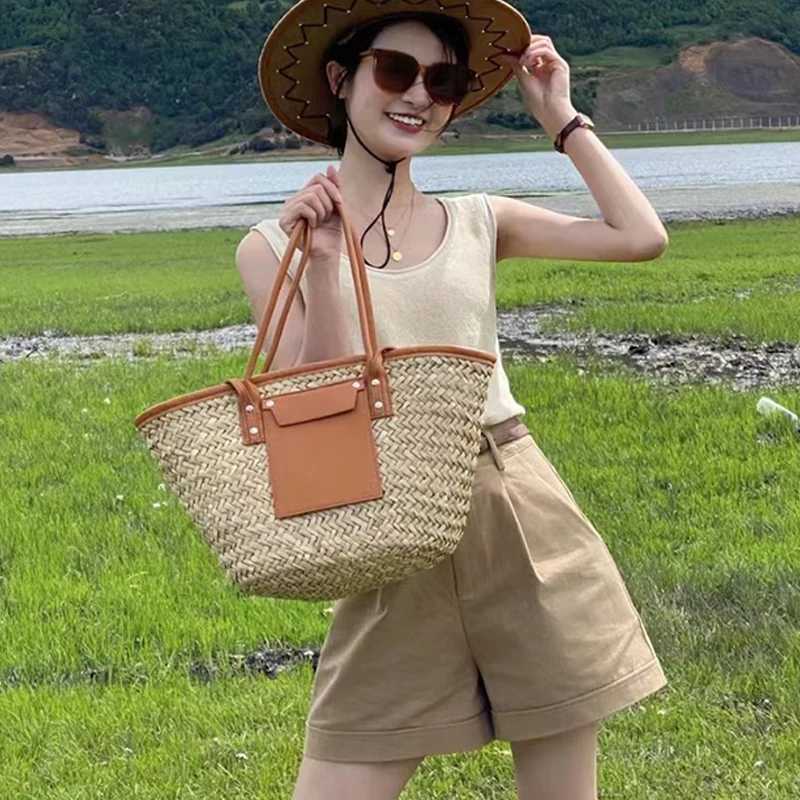 Women Handbags Handmade Rattan Basket Bag Designer Wicker Woven Wen Summer Beach Str Shoder Crossbody Bags Tote Purse Y250225