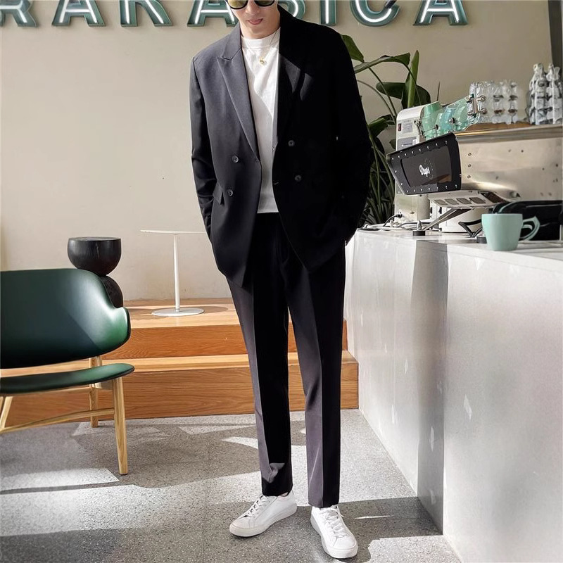L226Stylish White Men's Business Attire - Modern Korean Cut for Everyday Elegance