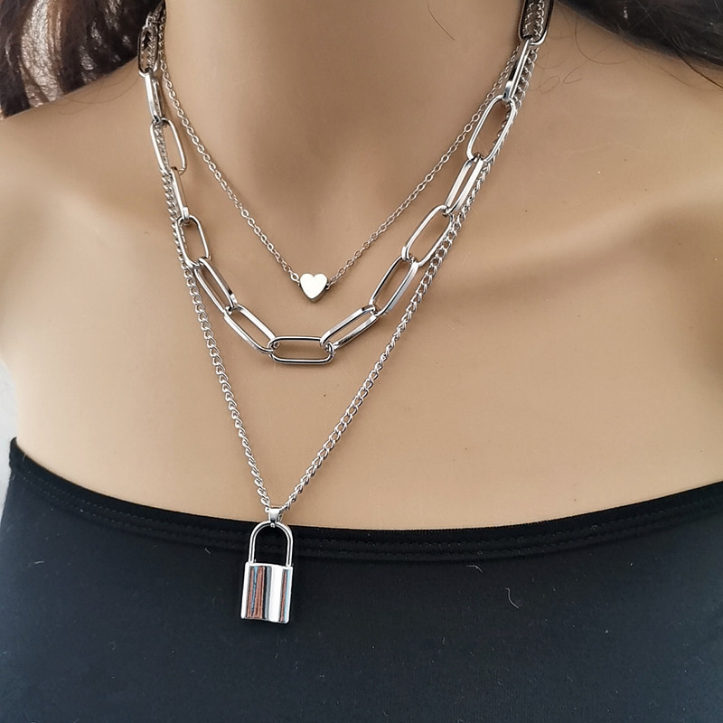Multi-layer lock-shaped love necklace collarbone chain vintage hundreds of baroque pearl necklace female jewelry in Europe and the United States