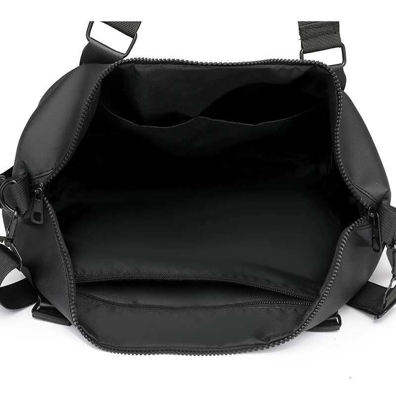 Unisex Large Capacity Travel Bag Waterproof Shoulder Handbag For Camping Gym Sports Lage Storage Men And Women Carryall