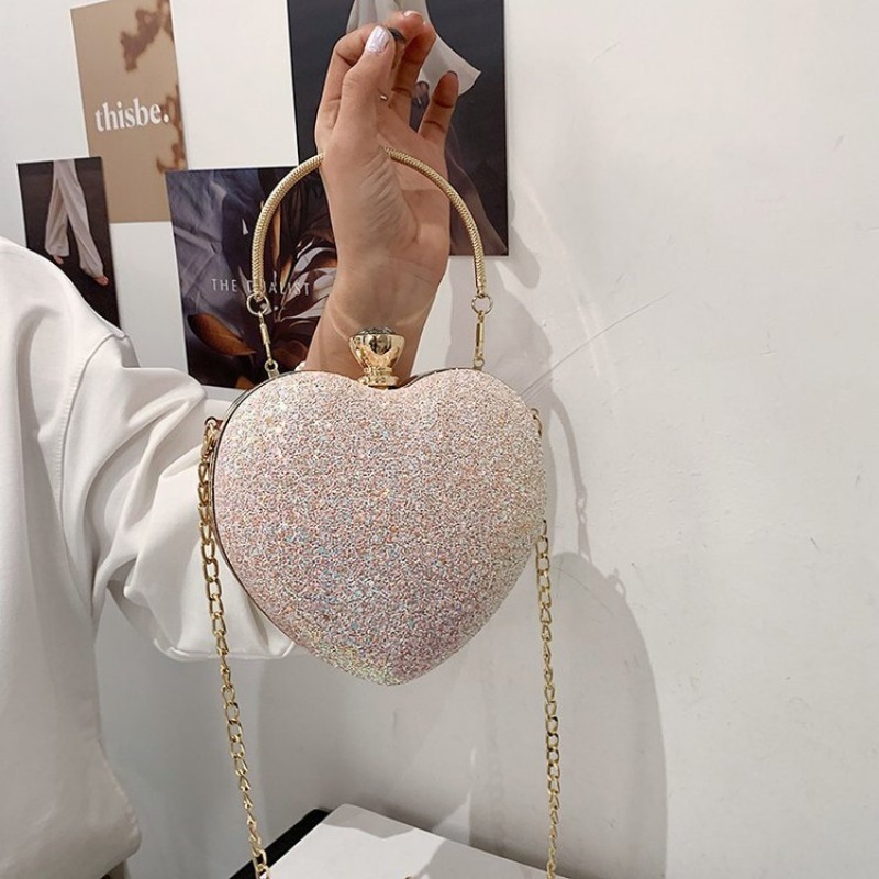 Summer-Ready Vintage Shoulder Bag - Elegant Crossbody Portable Love Accessory