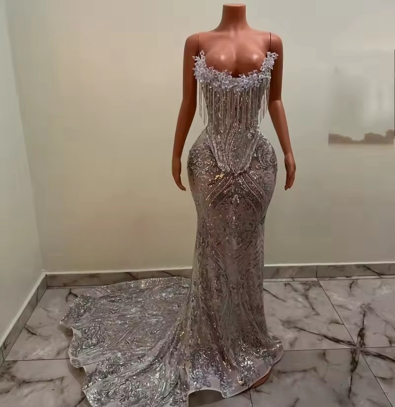 Sier Prom Dresses 2025 For Black Girls Sexy Strapless Sequin Mermaid Party Gowns Crystal Tassel vestidos de festas Customized