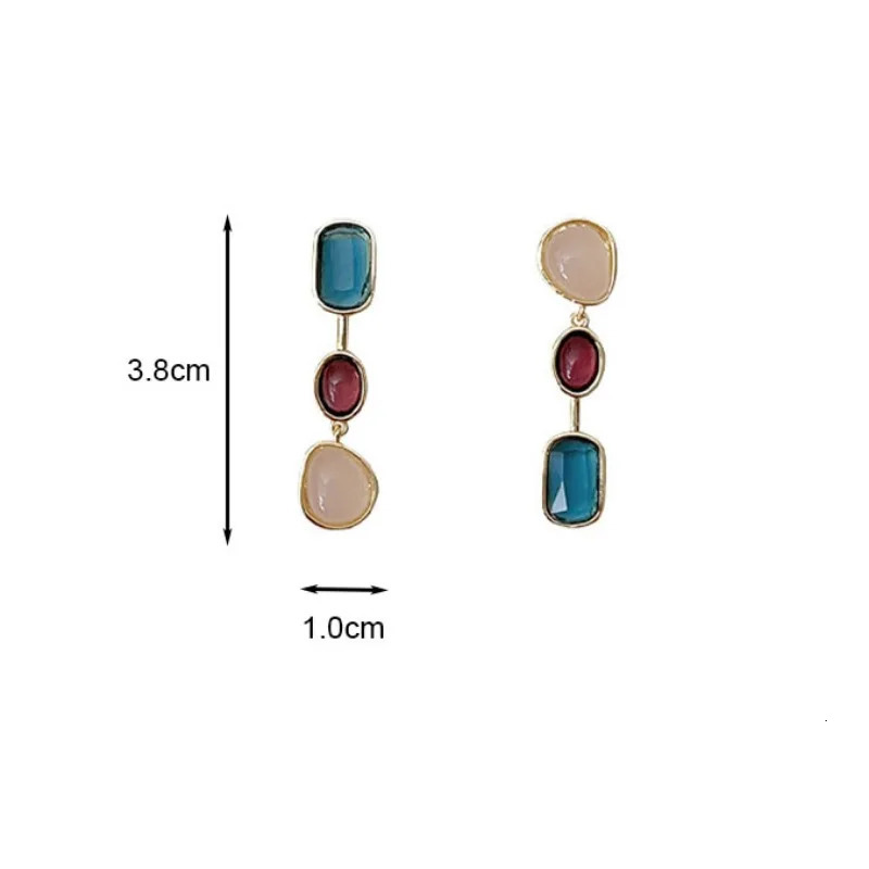 Asymmetric Colorful Resin Earrings for Women Retro Contrast Geometric Dangle Earrings Korean Jewelry High Quality Wholesale 250225