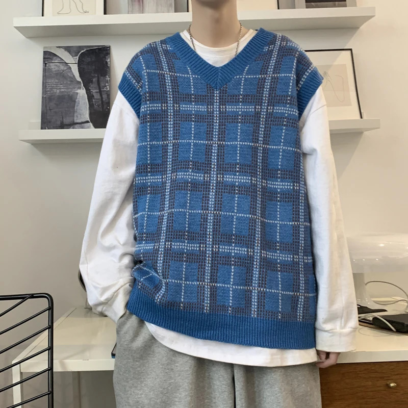 Autumn and winter Vneck thick knitted vest for men loose casual long sleeved sweatless mens top C152 250225