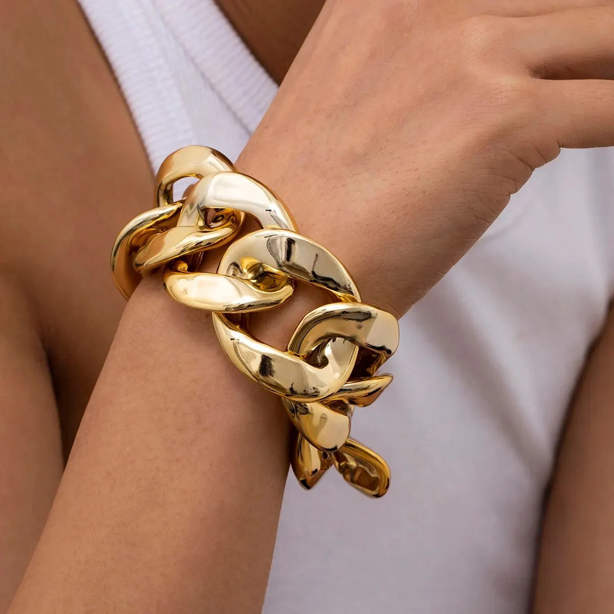 Exaggerated Acrylic CCB Big Chain Bracelets for Women Vintage Punk Cuban Curb Link Charm Bangles Couple Jewelry Steampunk Men 250225