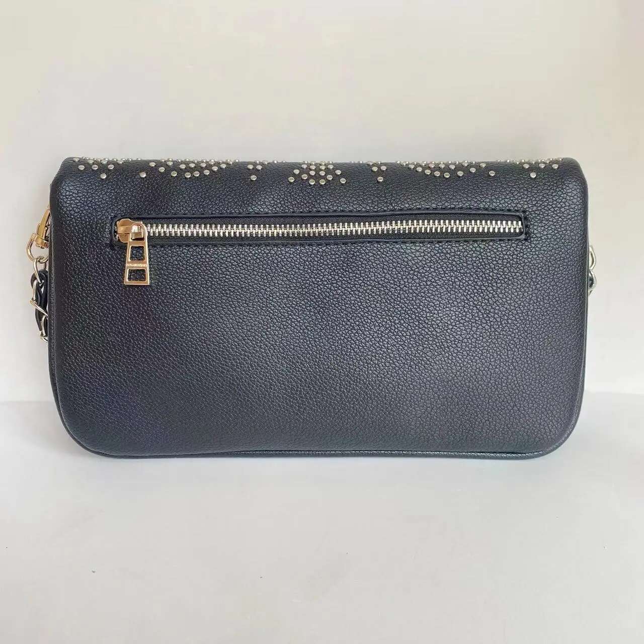 2025 New Women Chain Crossbody Lightweight Design Lady Shoulder Purse Large Capacity Classic Black Envelope Bag handbags designers