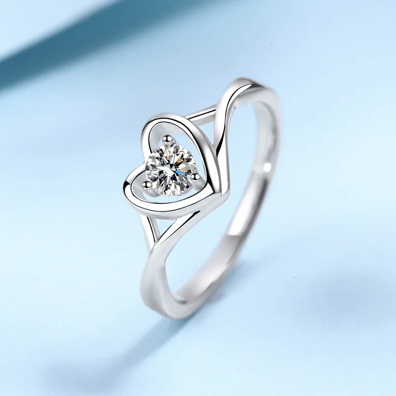 Fashion diamond ring in women one heart love ring pt950 gold factory direct sale 250220