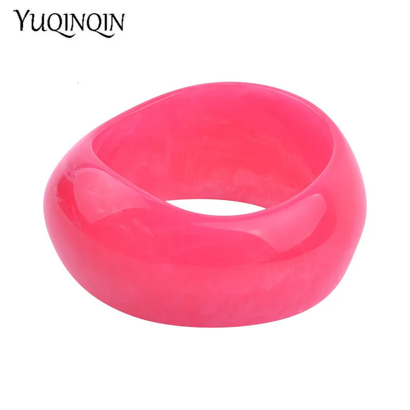 Classic Acrylic Cuff Fashion Bracelets Bangles for Women Wide Geometric Resin Bracelets Female Simple Charm Party Jewelry 250225