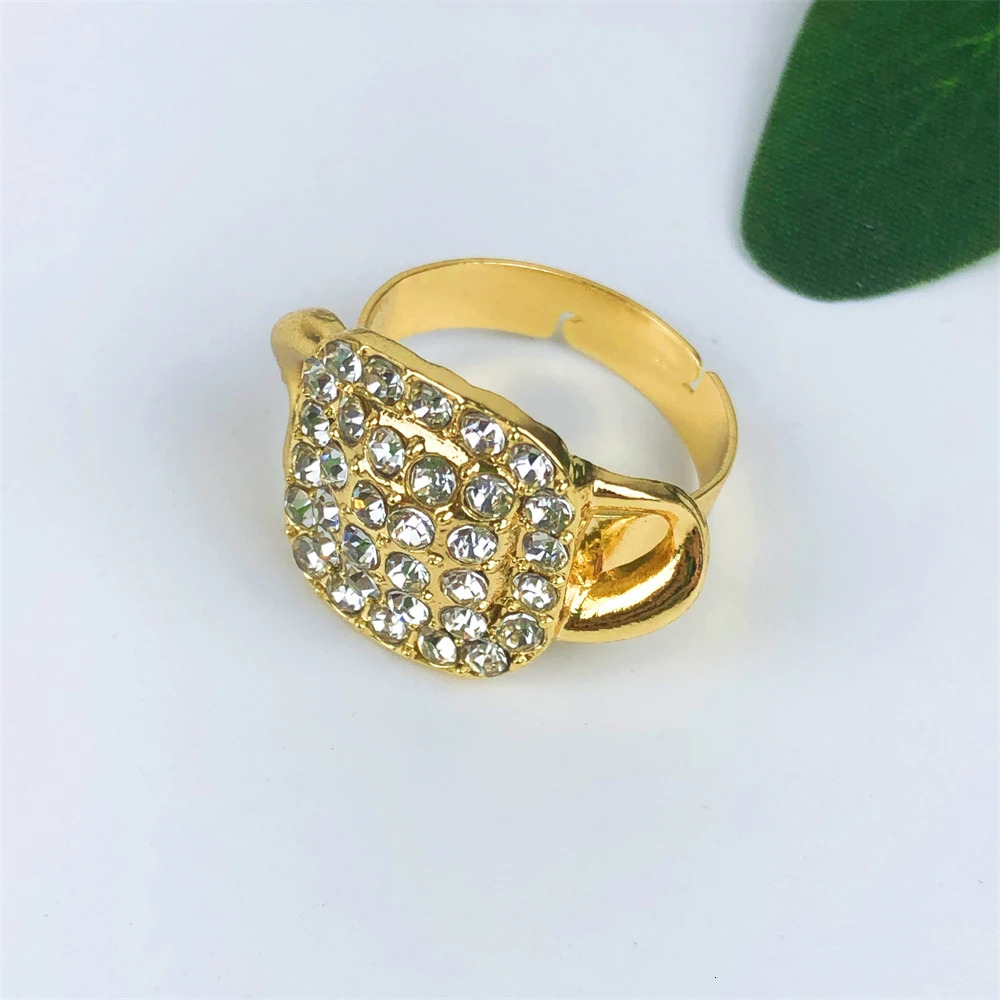 TITI Vintage Women Necklace Bracelet Earring Ring Jewelry Set Minimalist style Fashion 18K Gold Plated Party Jewelry 250221