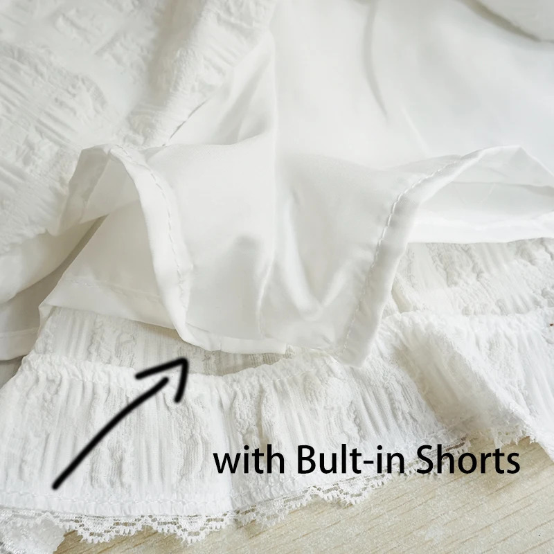 Balletcore Ruffled Mini Skirt with Lace Trim Low Rise Tiered White Skirt Summer Women Teen Y2K Goth Outfit 250225