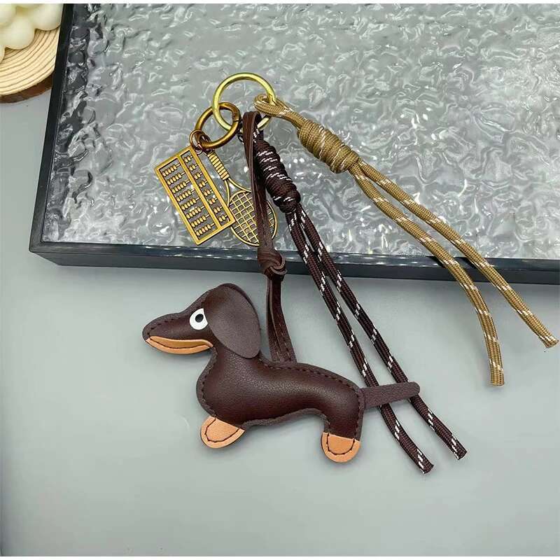 Classic Cute Puppy Dog Diy Bag Pendant Car Keychain Fashion Nylon Lanyard Multi-purpose Leather Dahund Key Ring Accessories