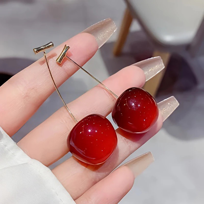 Sweet Red Cherry Earrings for Women Fashion Delicate Fruit Drop Dangle Earrings Wedding Party Korean Ear Jewelry Gift 250225