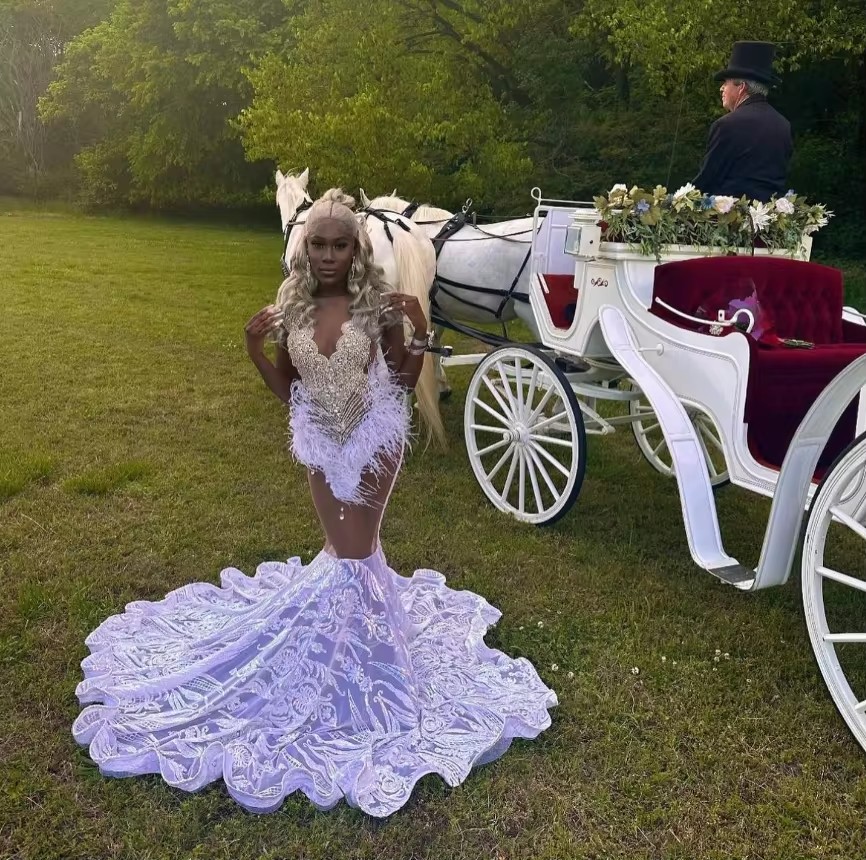 Customized Purple Applique Feather Prom 2025 Black Girls Fishtail Long Dresses Evening Gowns