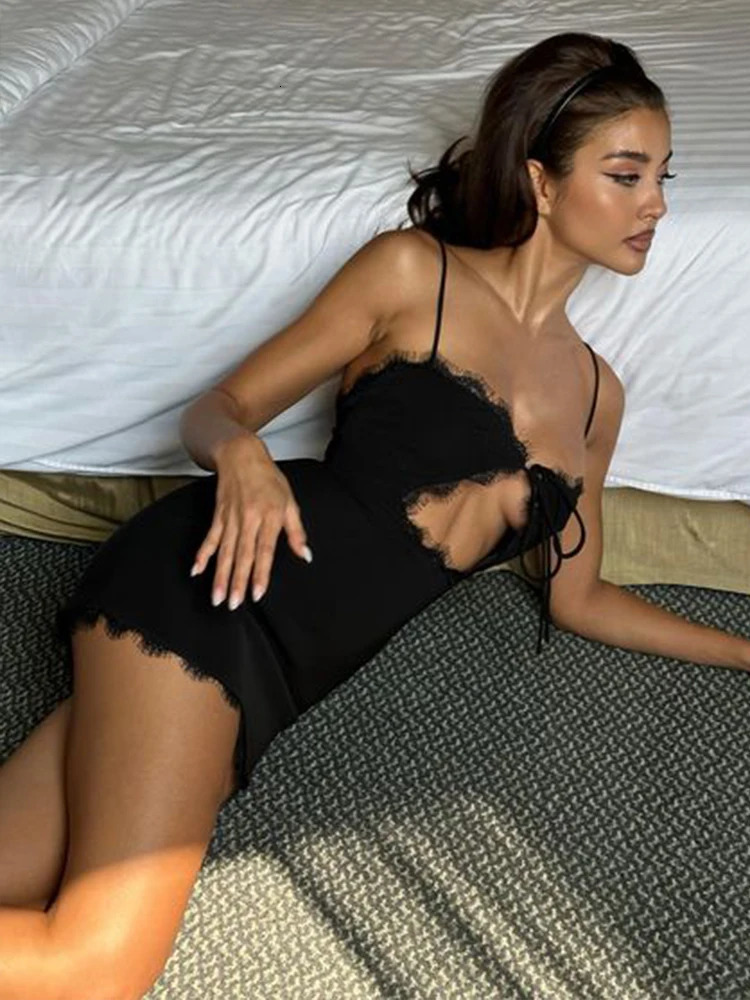 Townlike Lace Side Hollow Oout Sexy Party Dress Women Spaghetti Strap Mini Spring Summer Dress Slim Bodycon Dresses 250225