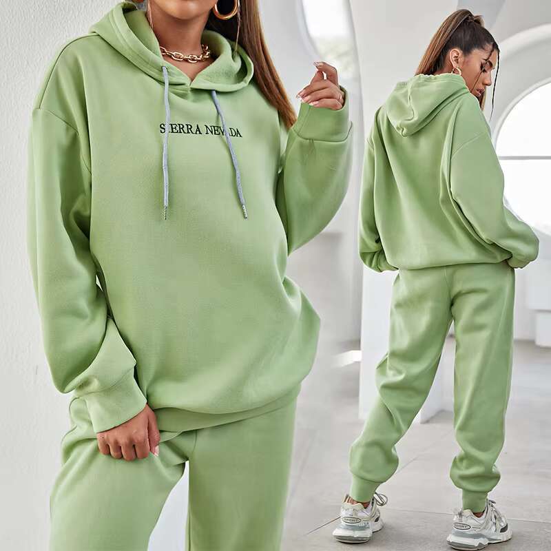 Custom High Quality Hoodie And Jogger Set Tracksuit Woman Sweatsuits Gym Fiess Sets