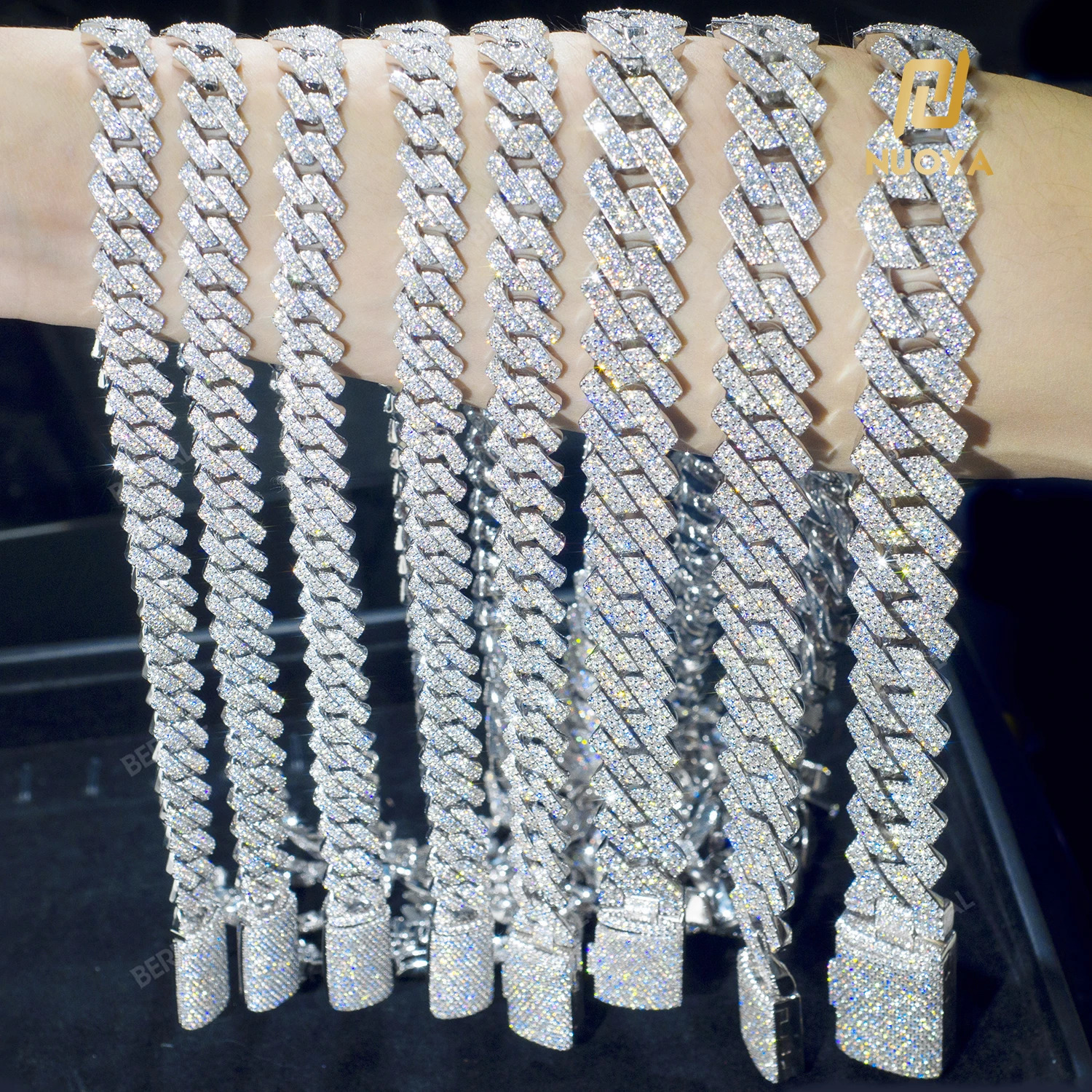 Drop Hip Hop Cuban Link Chain Necklace Silver18k Gold Plated 1012141520mm Iced Out Diamond CZ Gift for HimHer 250225