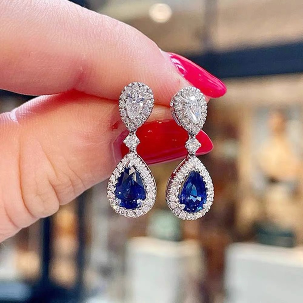 2025 Sweet Cute Dangle Earrings Elegant Luxury Jewelry 925 Sterling Silver Pear Cut Blue Sapphire CZ Diamond Gemstones Party Lady Women Wedding Drop E