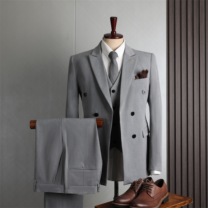 F226Elegant Men's Korean Design Slim Cut Business Suit Set for Professional Settings